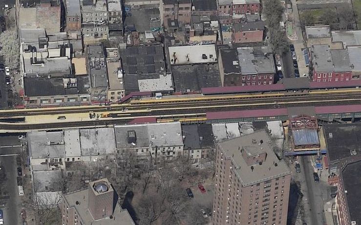 williamsburg bridge: williamsburg bridge - s 5th str 2